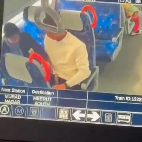 Viral Meerut Train Leaked Couple Sex MMS - Video 1