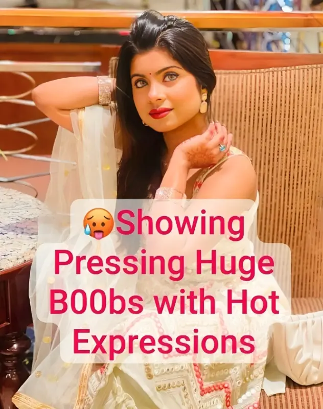 Featured image for 🥵Beautiful Big B00bie Busty Desi GF Snapchat inbox Video Showing Pressing her Huge B00bs with Full Face Hot Expressions💦!! Don't Miss🥵