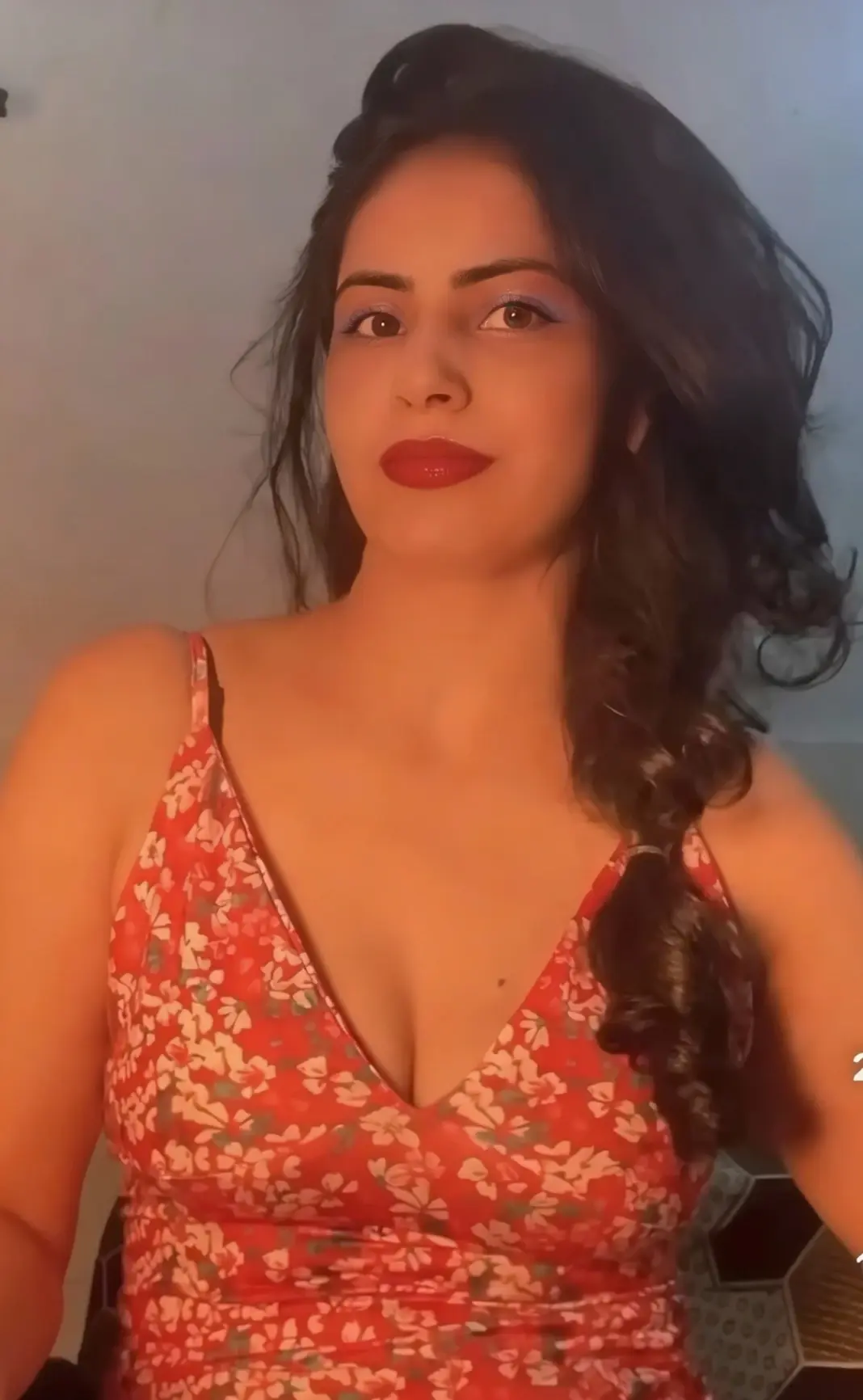 Featured image for Riya Malhotra Fully NUDE Stripping Live on Stripchat Teasing Her Horny Fans