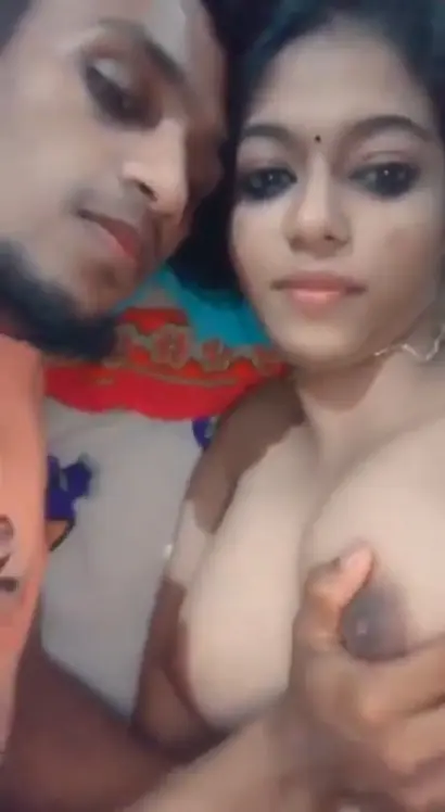 Featured image for Desi Couple Rubbing Boobs Nude And Kissing On Bed