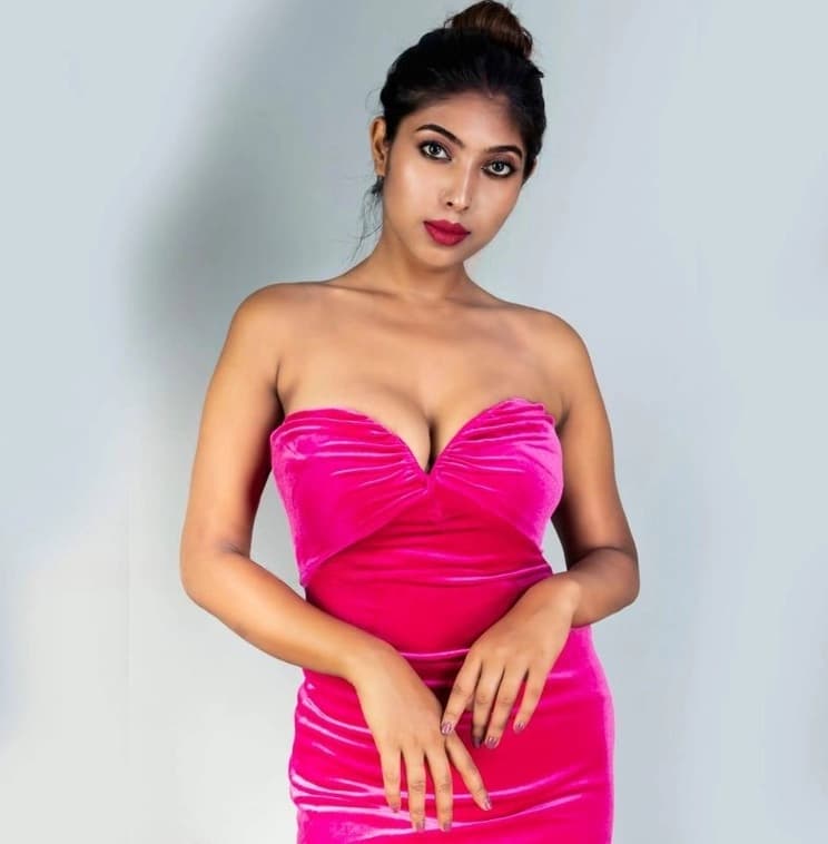 Featured image for Fashion Model Neelam Singha Strips Teases Hard Nipples And Boobs Spreading Her Legs Wide Pussy Nude