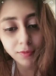Featured image for Shanya Tanweer Tango Live Dancing and Asking for GPay with QR Code