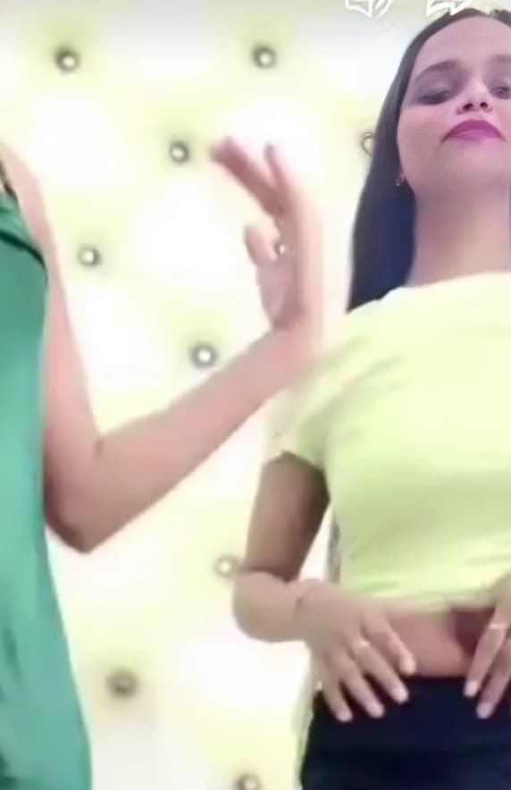 Featured image for Only Spicy Tango Live Changing Cloths