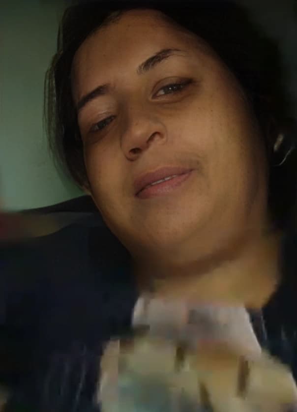 Featured image for Usman Tango Milf Showing her boobs and Fingering