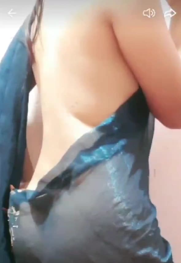 Featured image for Desi Girl Savy Fire See Through Live