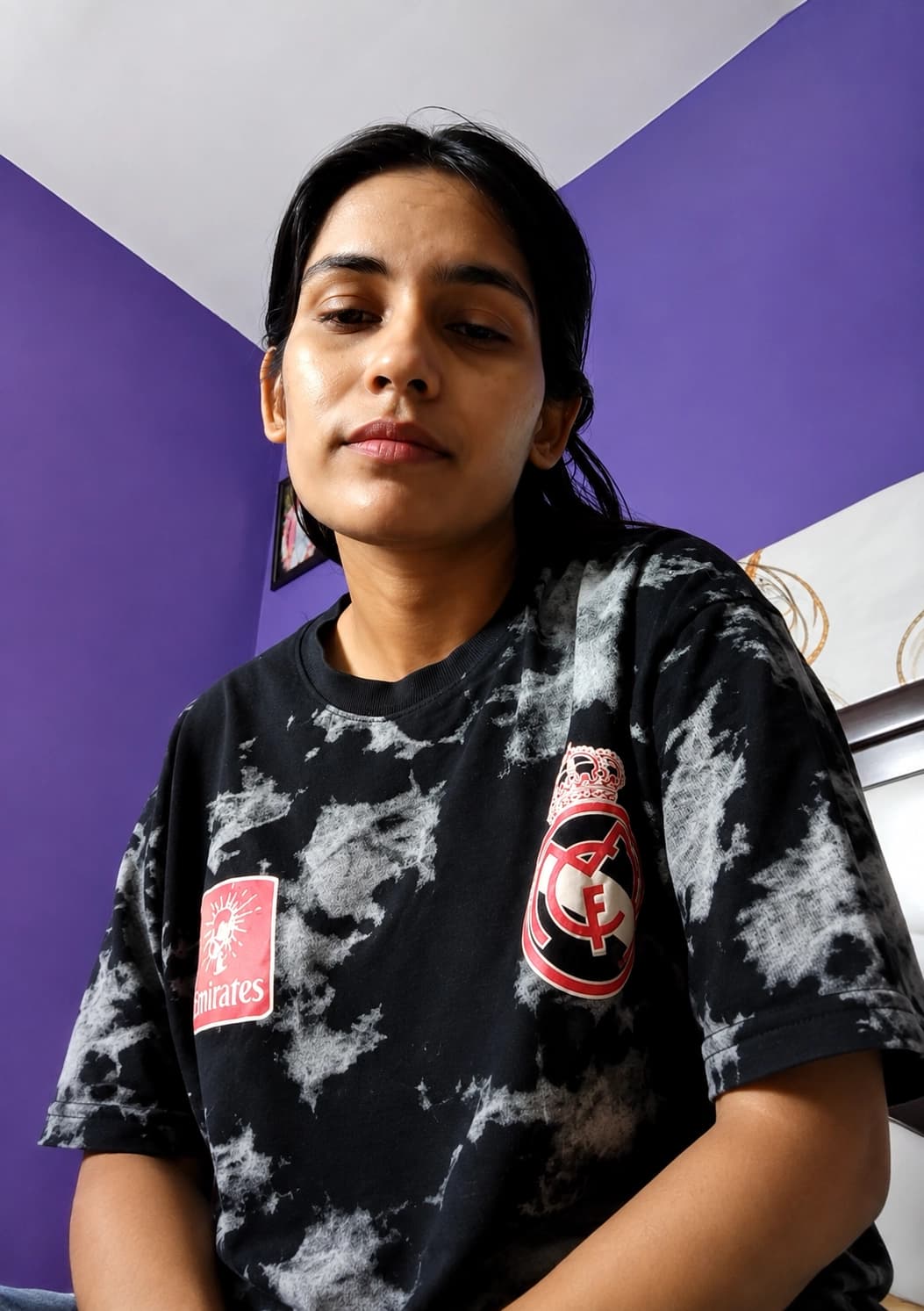 Featured image for Desi Girl Flashing and Pressing Boobs while Inside a Moving Car