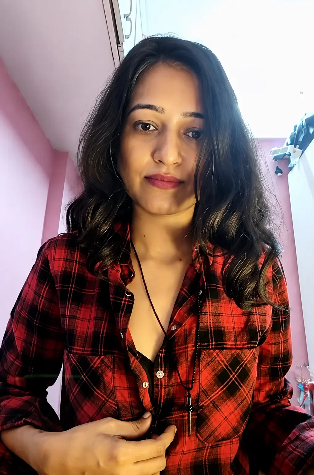 Featured image for Desi Girl Showing Her Fully Nude Body and Spreads Her Wet Pussy Live